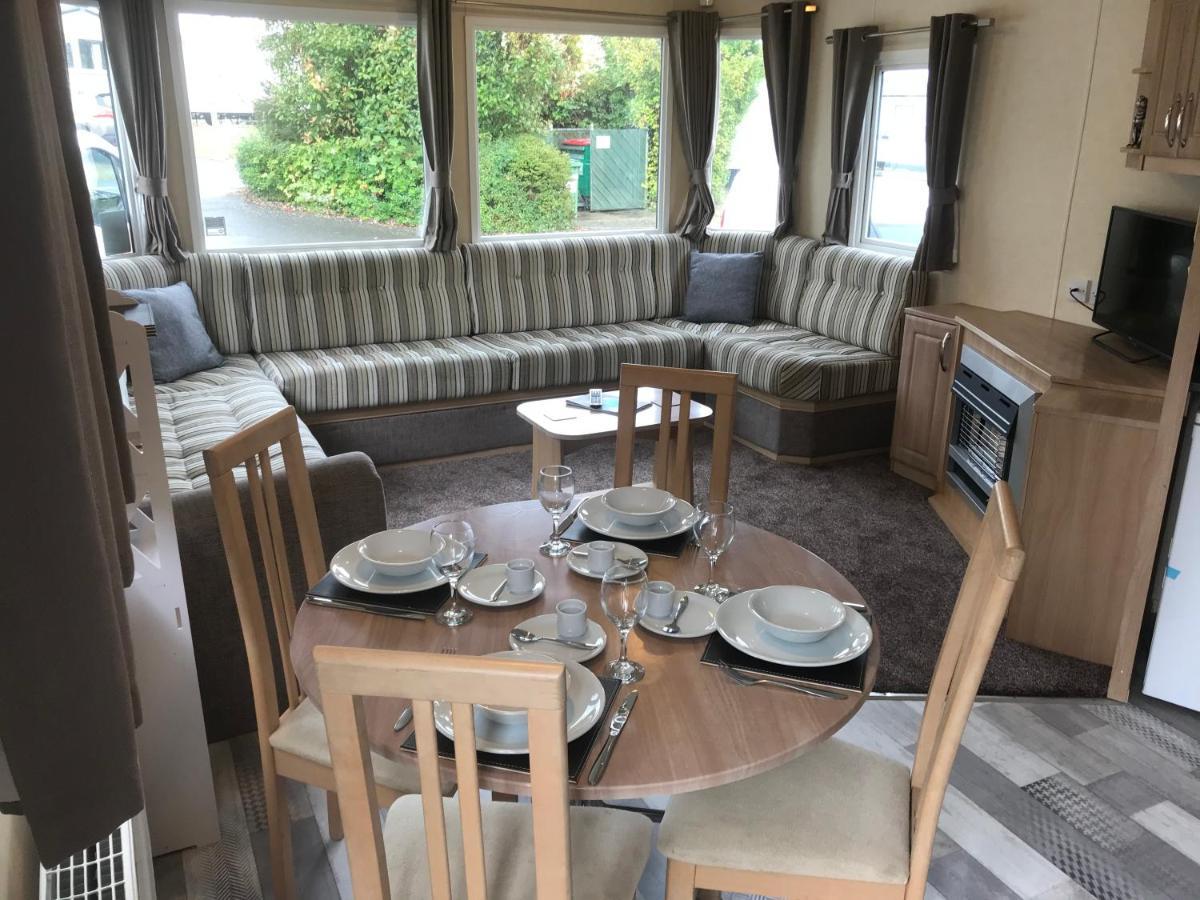 Accessible Wheelchair Friendly Caravan, Lg24, Shanklin, Isle Of Wight Bagian luar foto